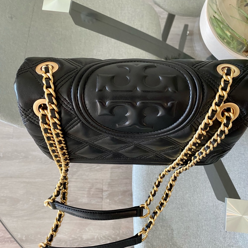 Tory Burch 2022 Soft Fleming Bag! So much classier than 2023 Fleming. 💕👌🏼